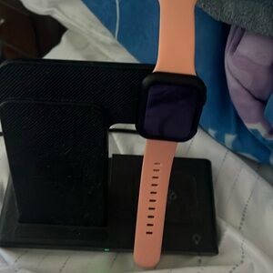 I’m selling this Apple Watch SE